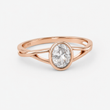 Oval Diamond Twisted Ring in Gold