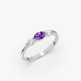Gold Oval Amethyst Ring