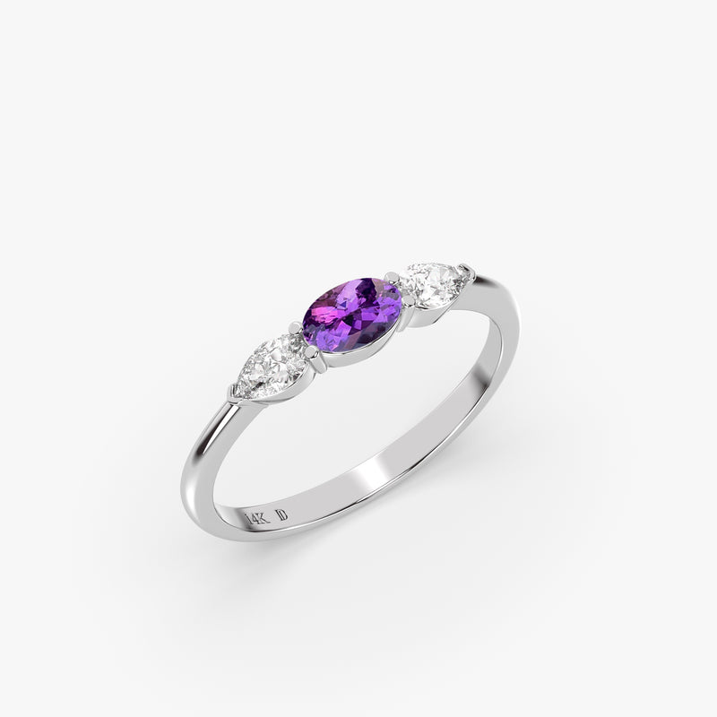 Gold Oval Amethyst Ring