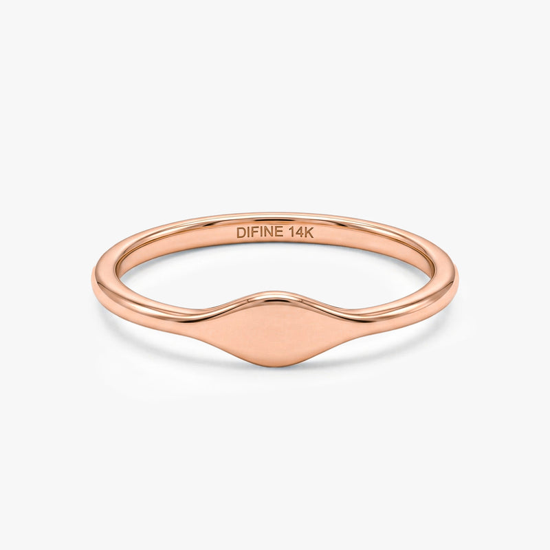 Flat Mini Signet Ring in Gold