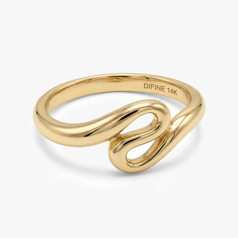 Gold Linked Band Ring