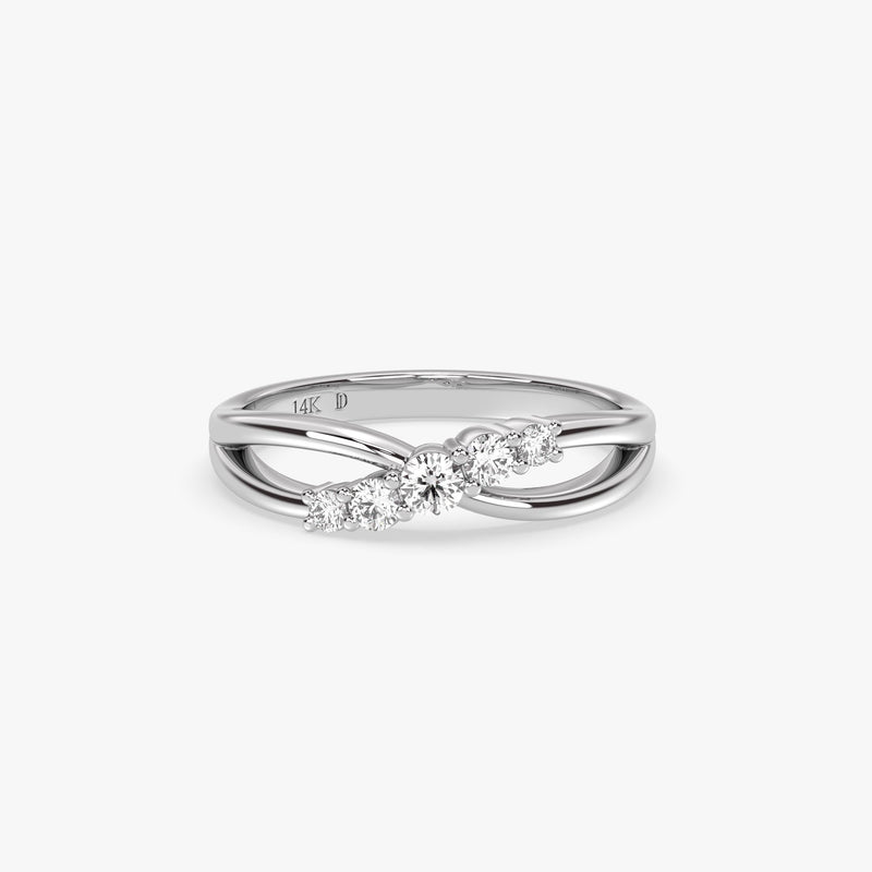 Diamond Twist Ring in Gold