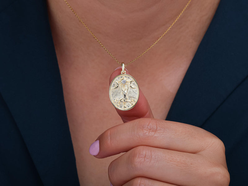 Gold Asteria Necklace