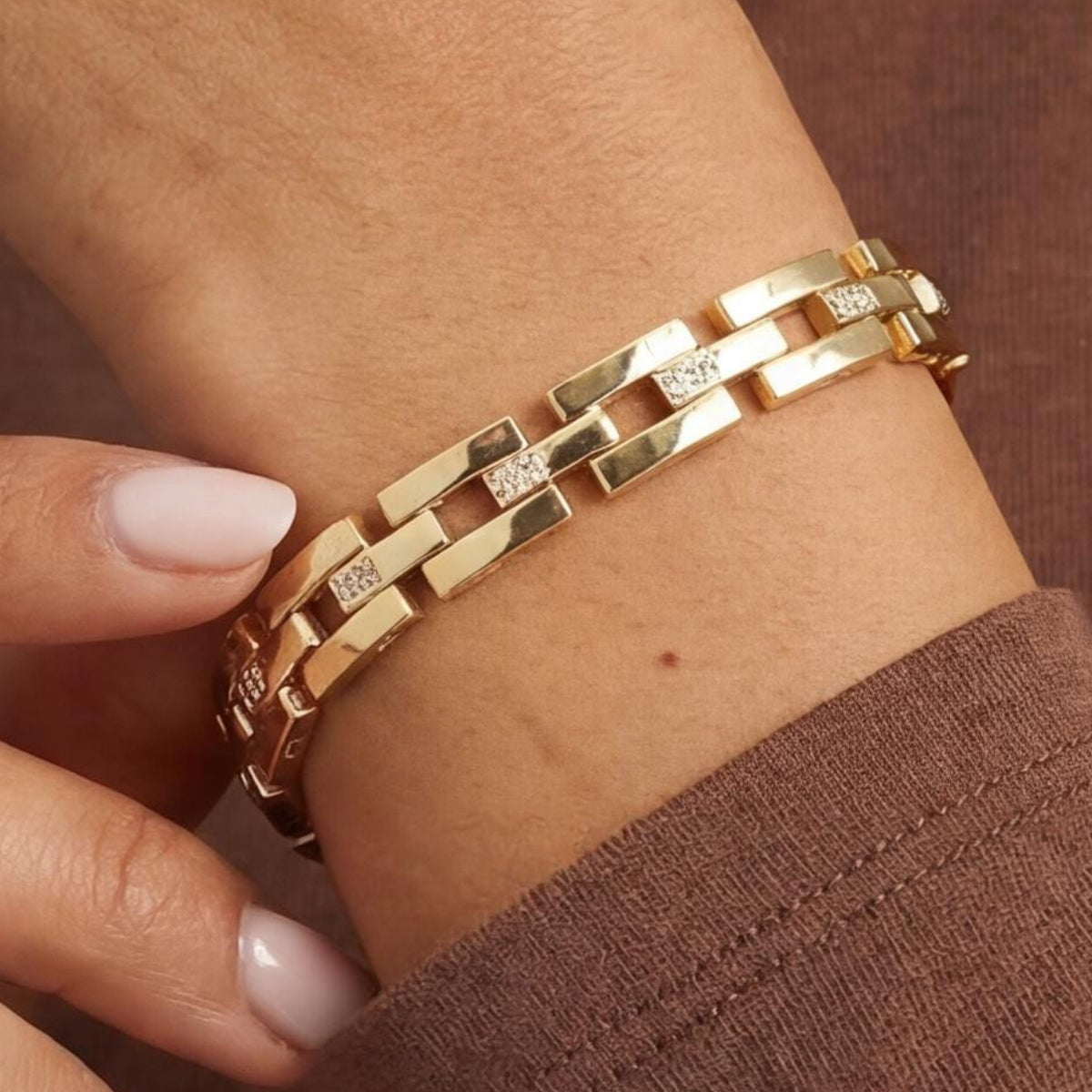 Gold Pavé Link Bracelet