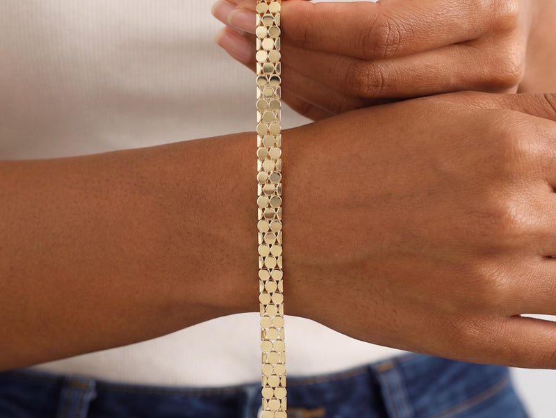 Honeycomb Disc Bracelet in Gold