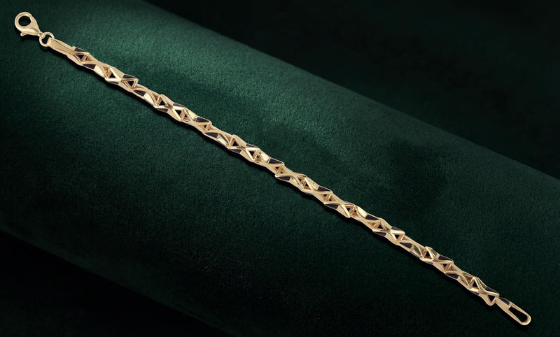 Geometric Pyramid Link Bracelet in Gold