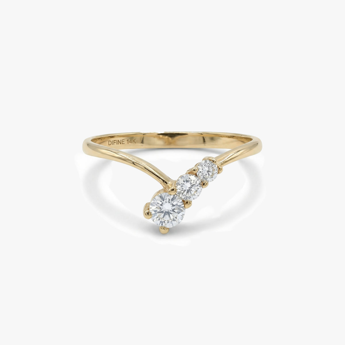 Gold Three-Stone Diamond Ring